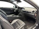 Mercedes-Benz C 2011 Musta