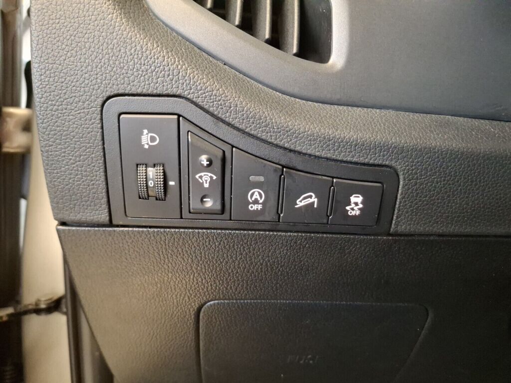 Kia Sportage 2012 Hopea