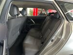 Toyota Avensis 2012 Harmaa