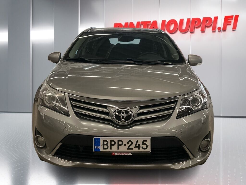 Toyota Avensis 2012 Harmaa