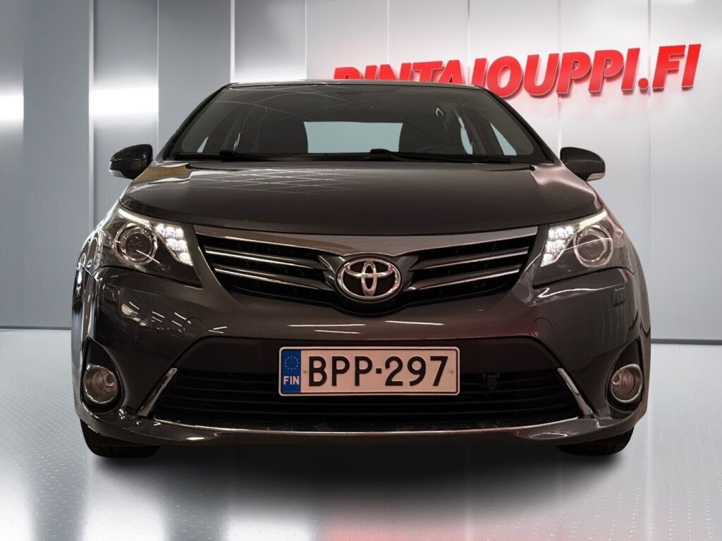 Toyota Avensis 2012 Harmaa