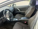 Toyota Avensis 2012 Harmaa