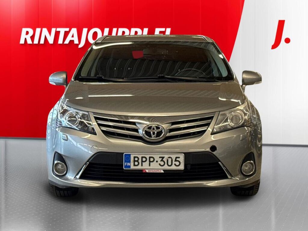 Toyota Avensis 2012, photo 4/29