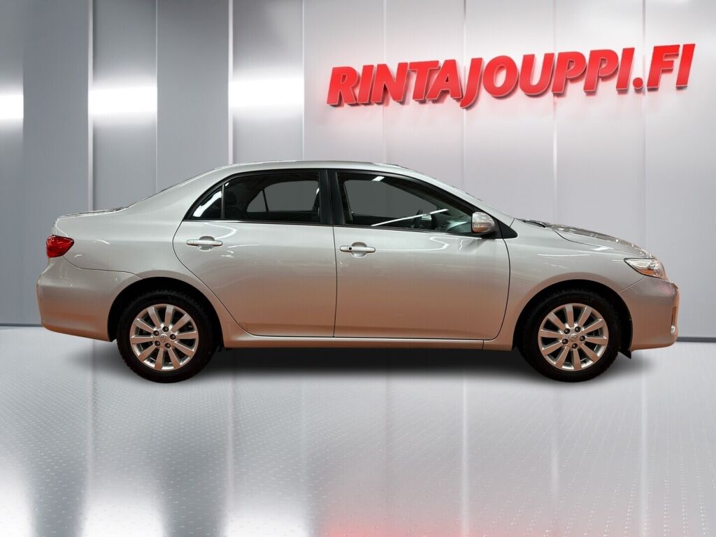 Toyota Corolla 2012 Hopea