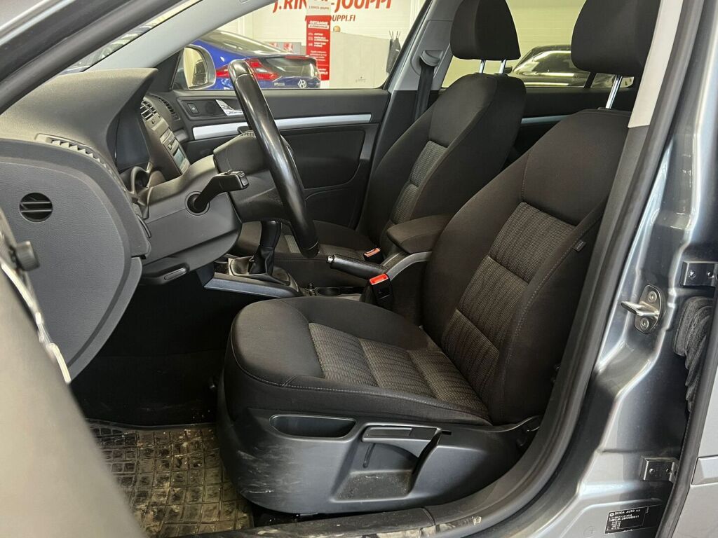 Skoda Octavia 2011 Hopea