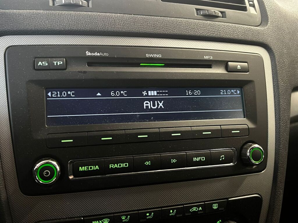 Skoda Octavia 2011 Hopea