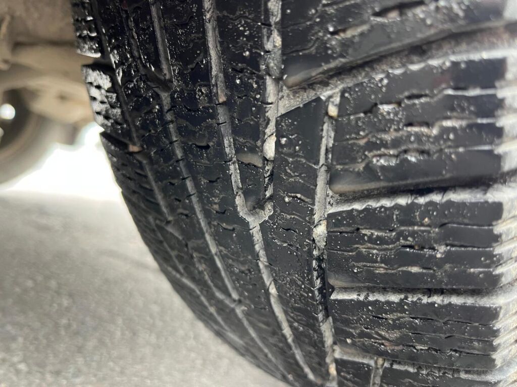 Toyota Yaris 2012 Hopea