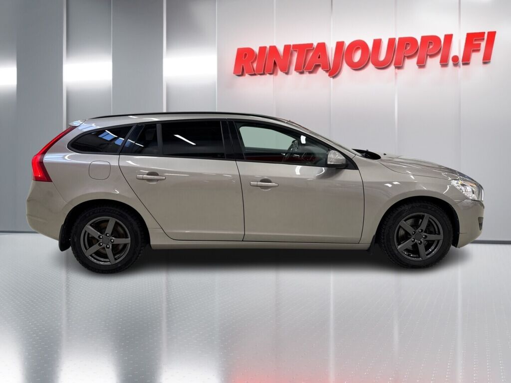 Volvo V60 2012 Ruskea (beige)