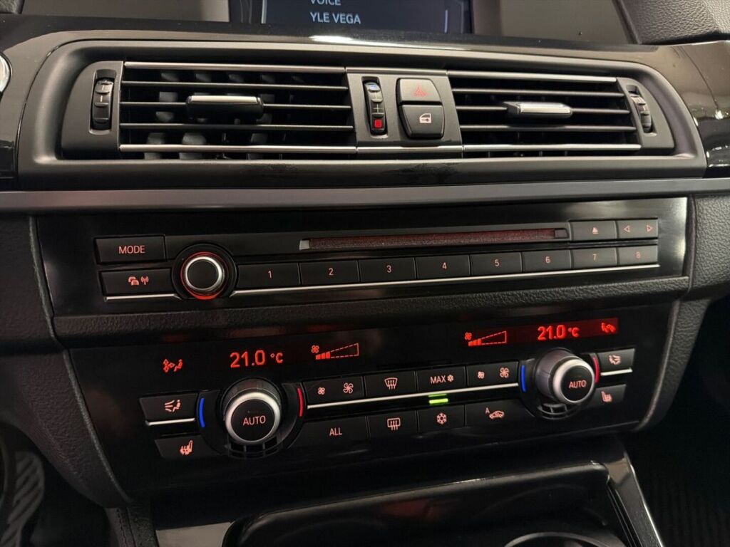 BMW 520 2012 Harmaa