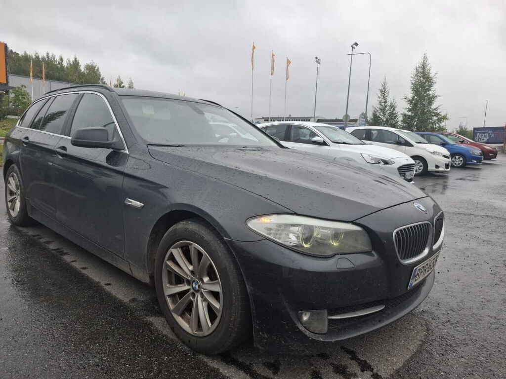 BMW 520 2012 Harmaa