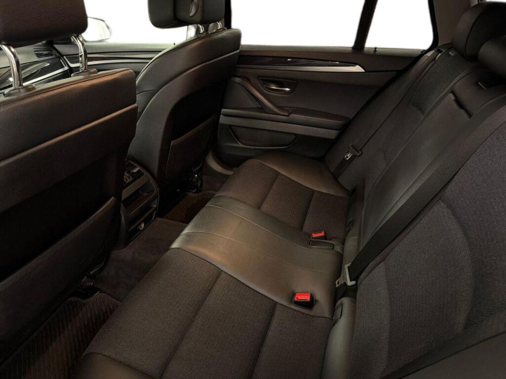 BMW 520 2012 Harmaa