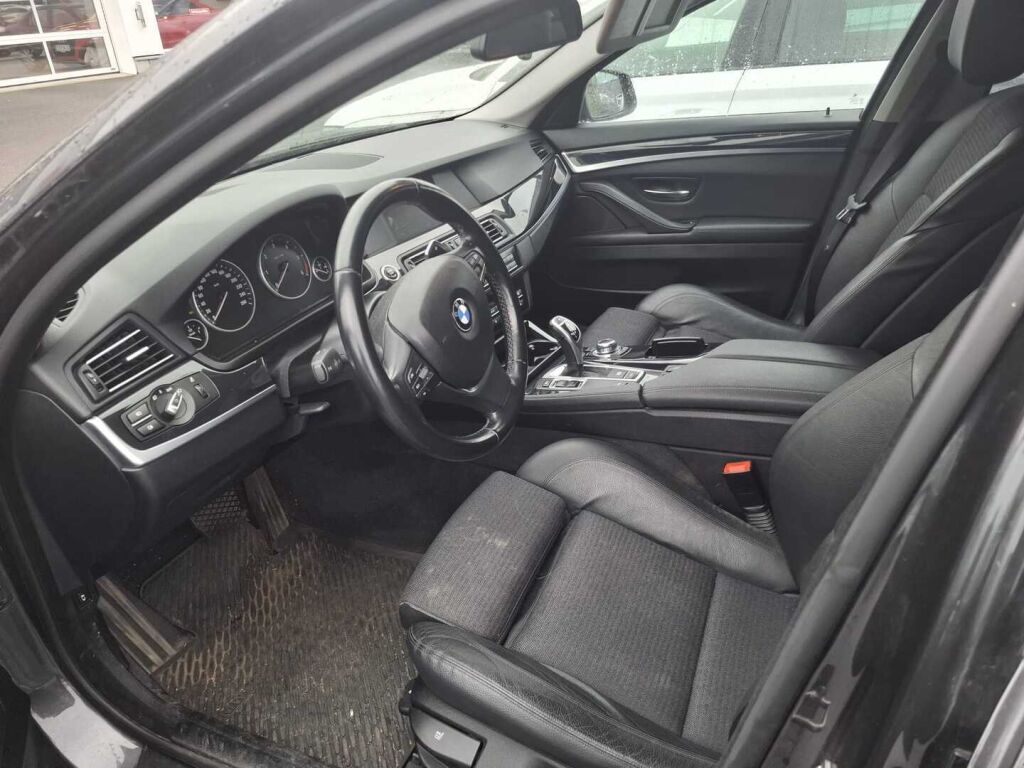 BMW 520 2012 Harmaa