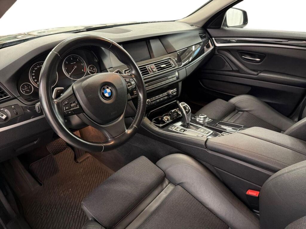 BMW 520 2012 Harmaa