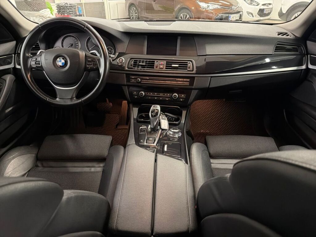 BMW 520 2012 Harmaa