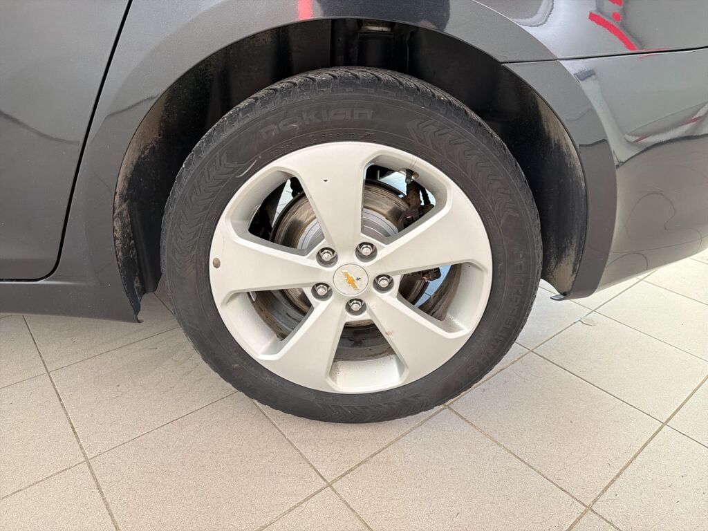 Chevrolet Cruze 2012 Musta