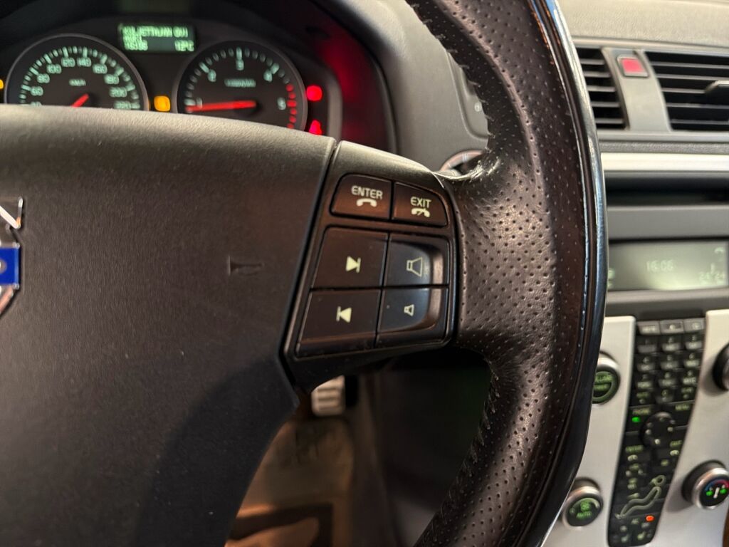 Volvo V50 2012 Valkoinen