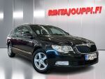 Skoda Superb 2012 Musta