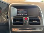 Volvo XC60 2012 Musta