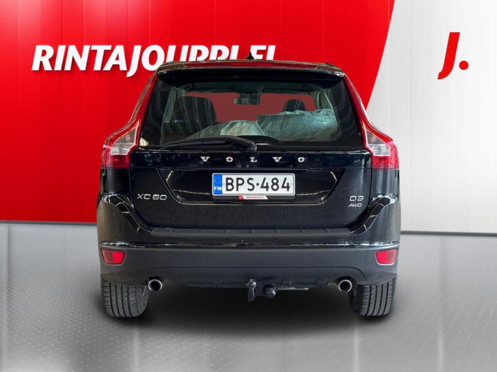 Volvo XC60 2012 Musta
