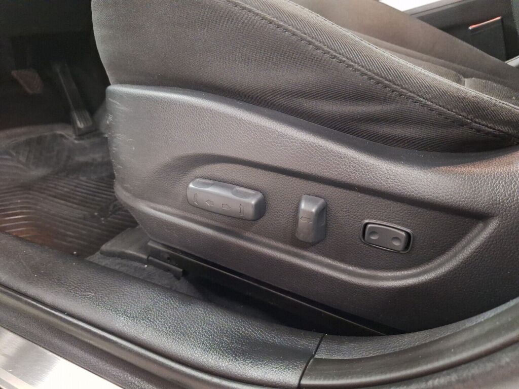 Hyundai i40 2012 Valkoinen