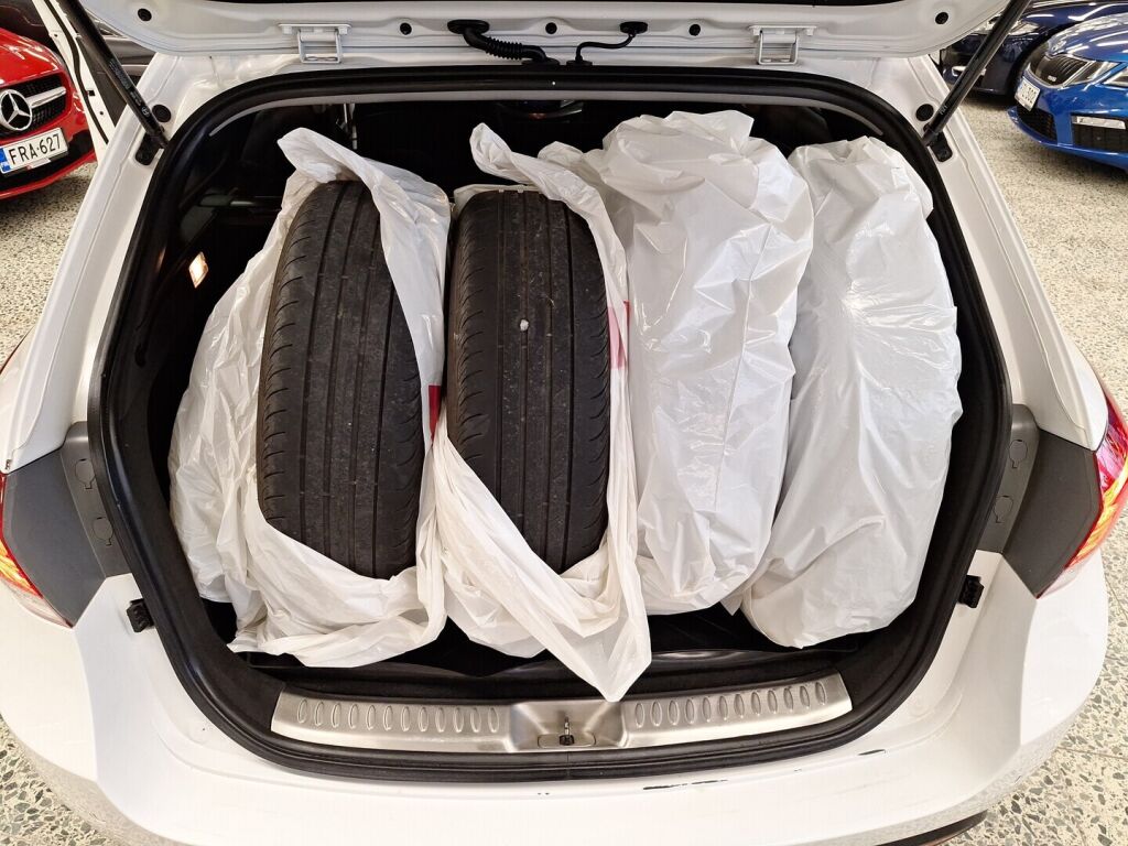 Hyundai i40 2012 Valkoinen