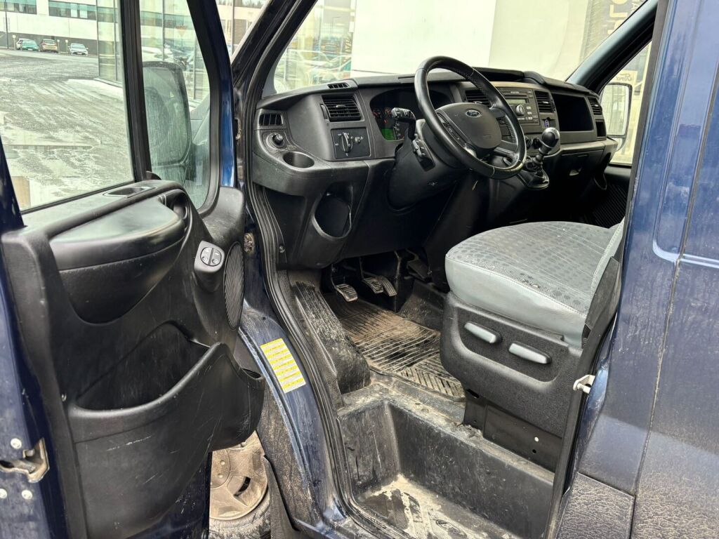 Ford Transit 2012 Sininen