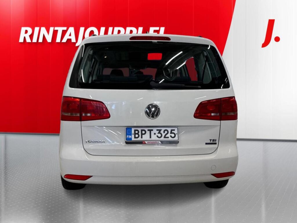 Volkswagen Touran 2012 Valkoinen