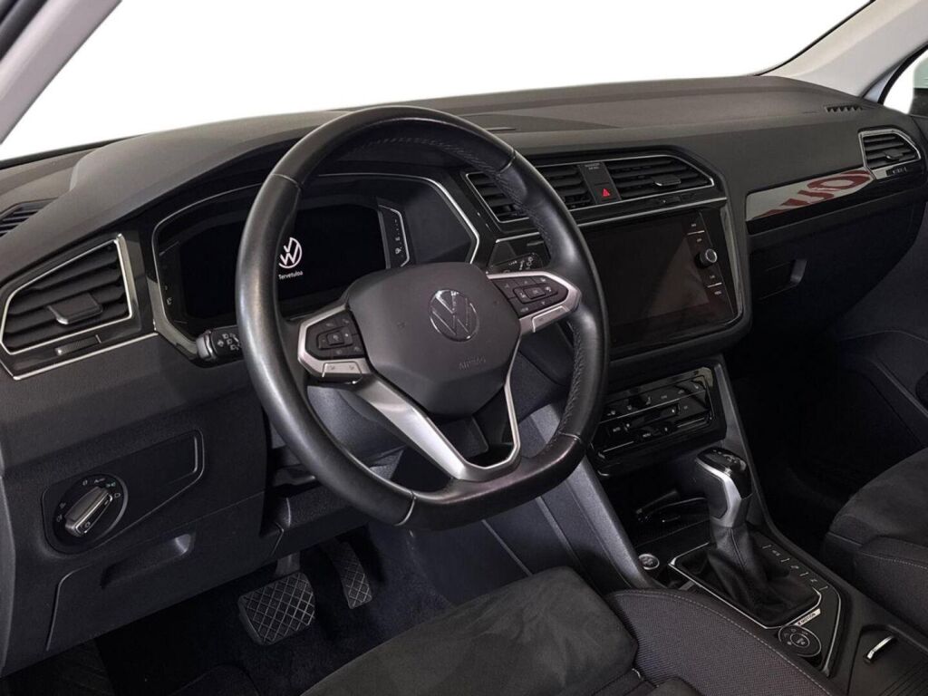 Volkswagen Tiguan 2022 Valkoinen