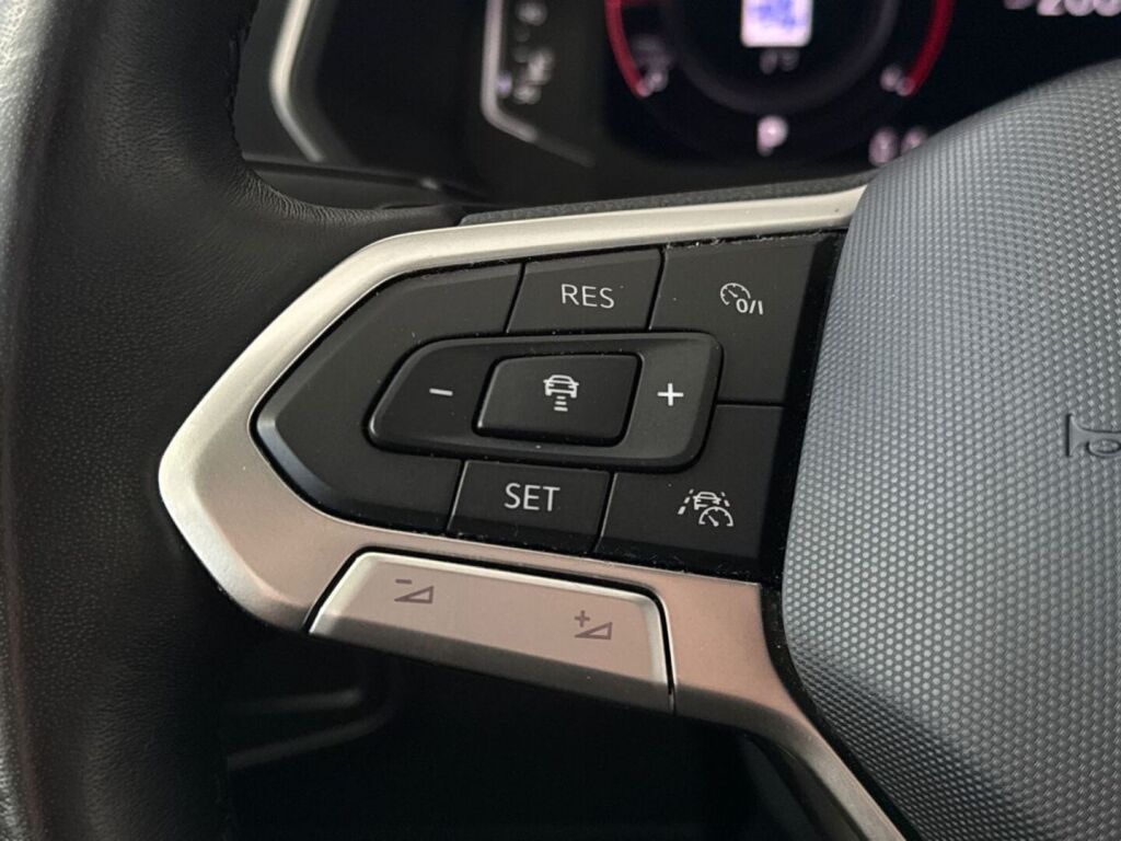 Volkswagen Tiguan 2022 Valkoinen