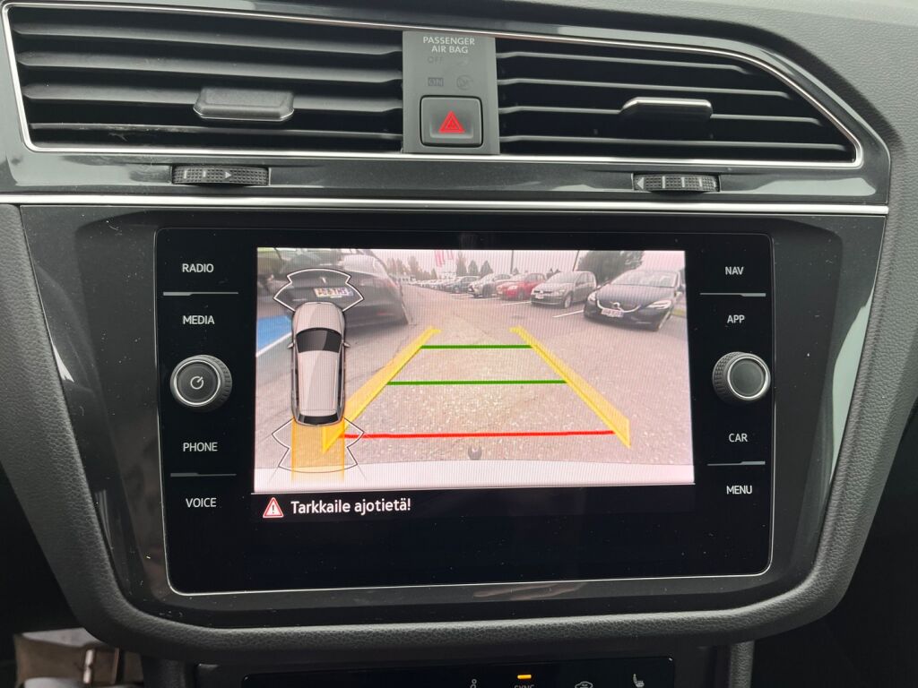 Volkswagen Tiguan 2022 Valkoinen