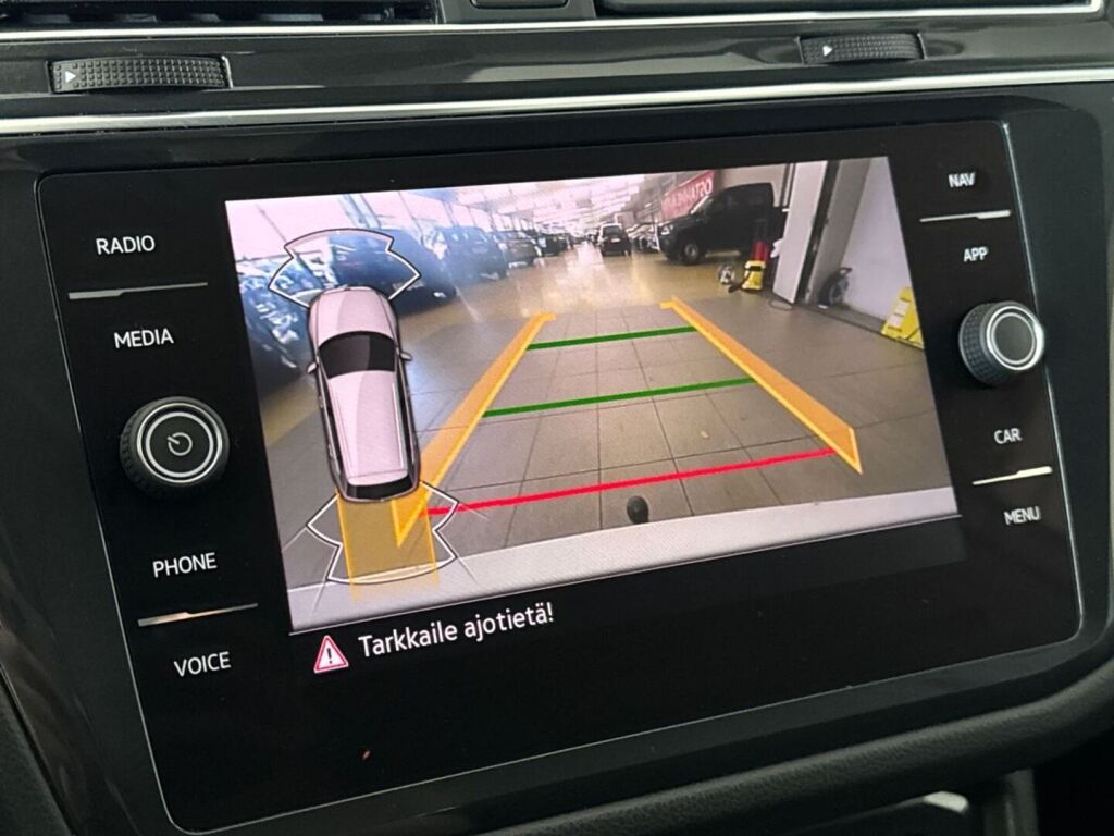 Volkswagen Tiguan 2022 Valkoinen