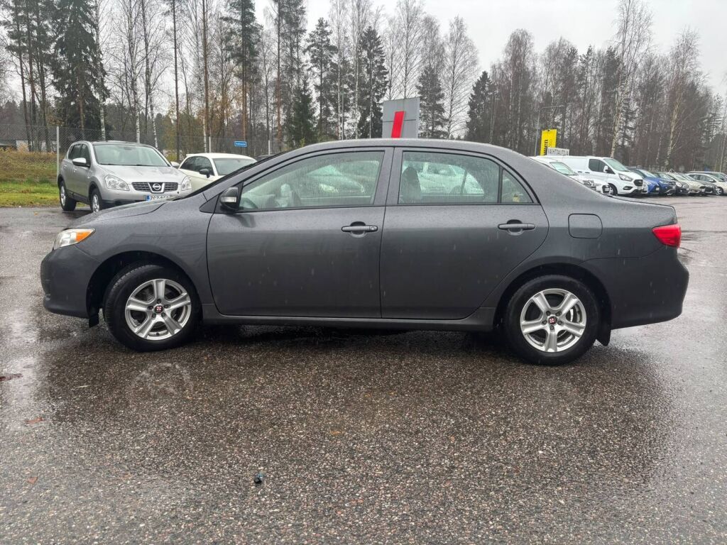 Toyota Corolla 2010 Harmaa
