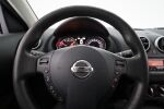 Nissan Qashqai 2012 Punainen