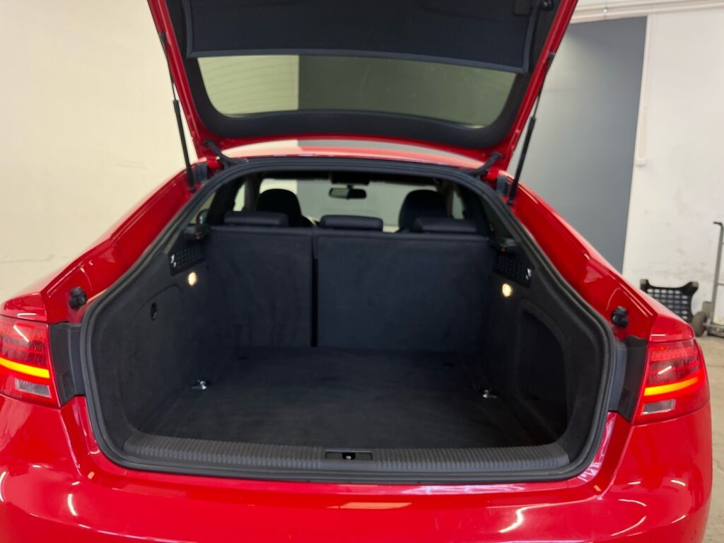 Audi A5 2012 Punainen