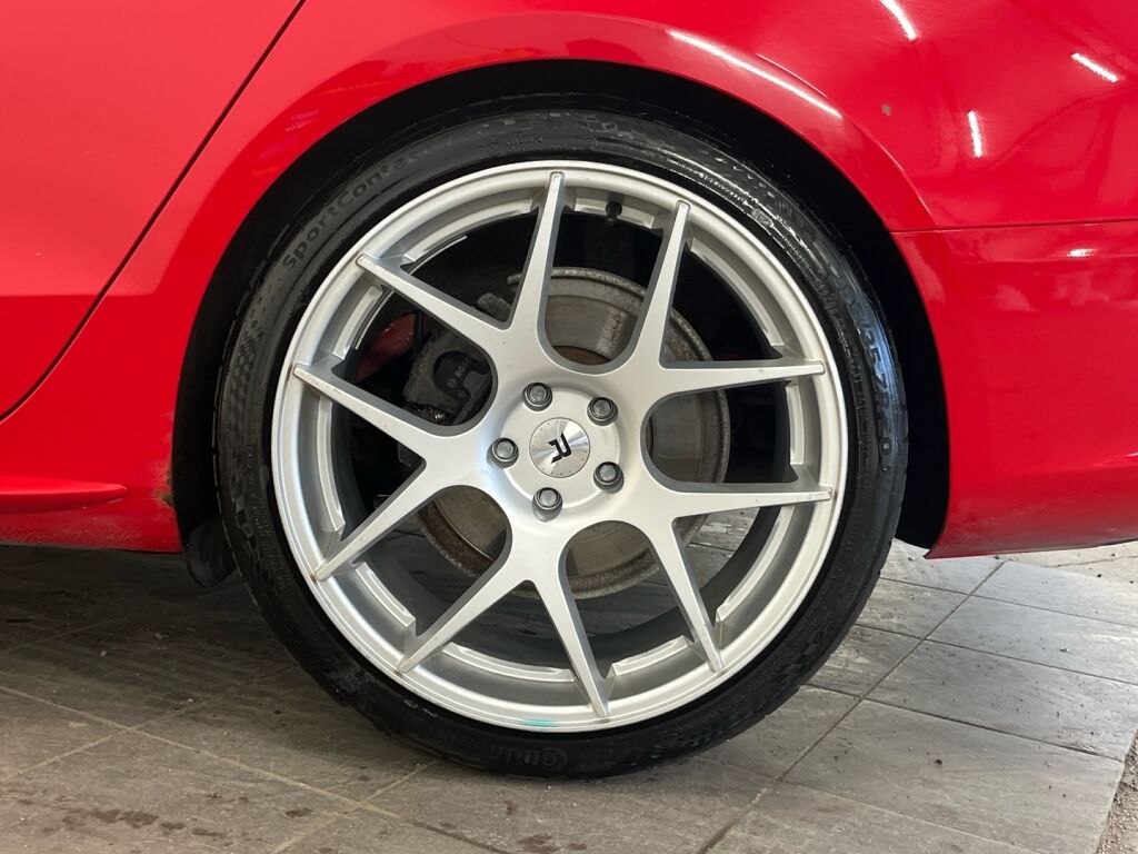 Audi A5 2012 Punainen