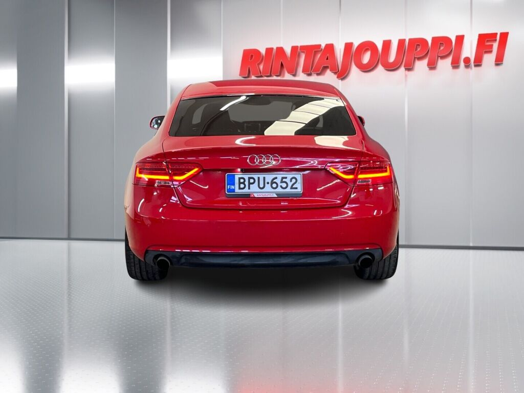 Audi A5 2012 Punainen