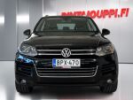 Volkswagen Touareg 2011 Musta