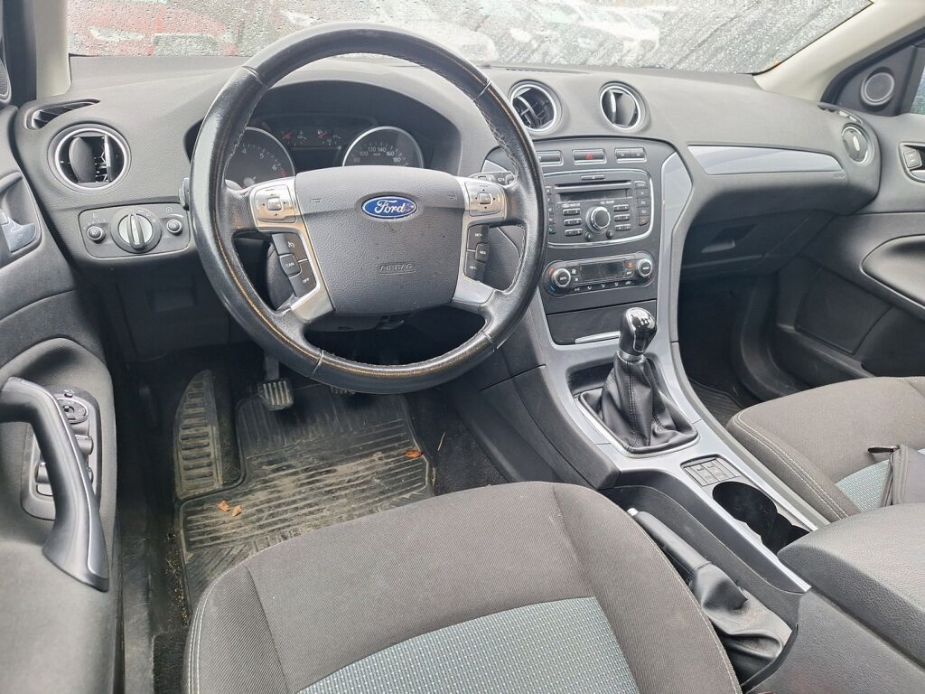 Ford Mondeo 2012 Sininen