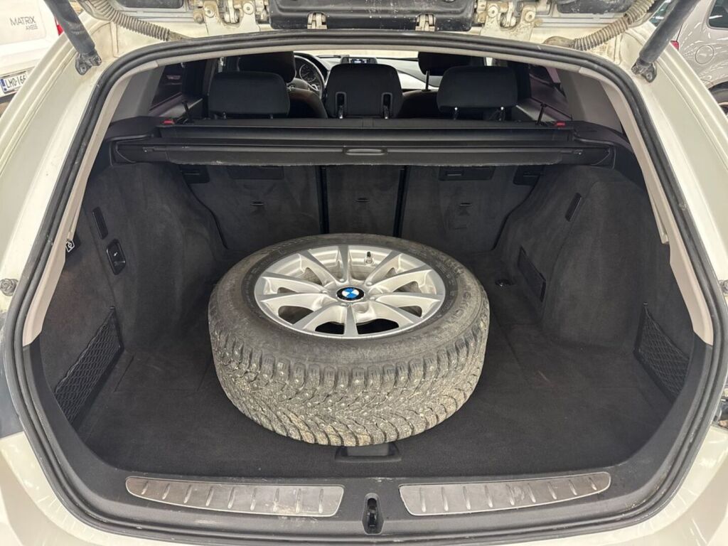 BMW 320 2013 Valkoinen
