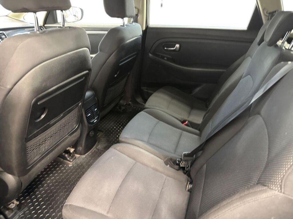 Kia Carens 2014 Hopea