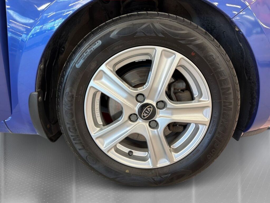 Kia Rio 2013 Sininen