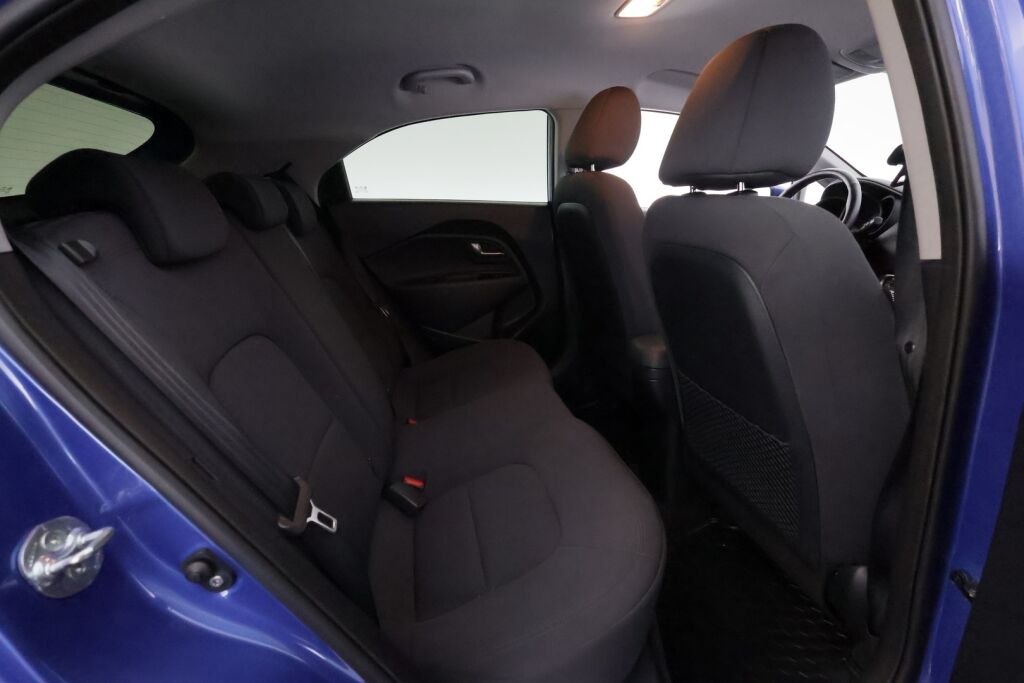 Kia Rio 2013 Sininen