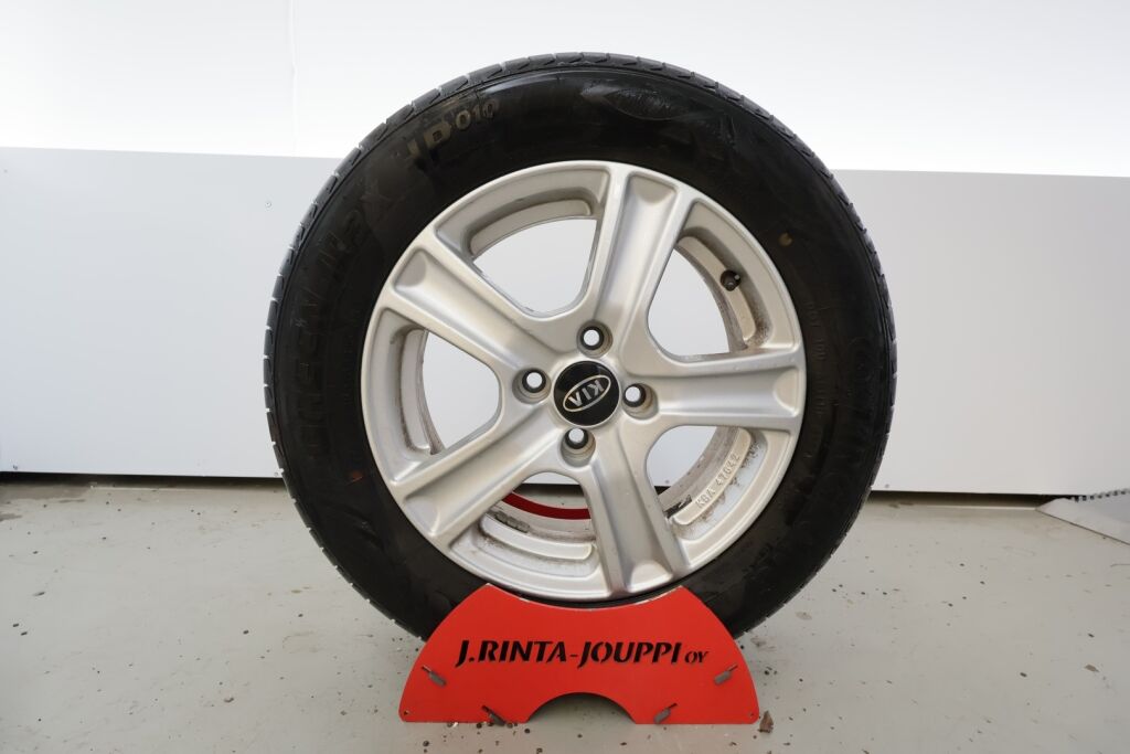 Kia Rio 2013 Sininen