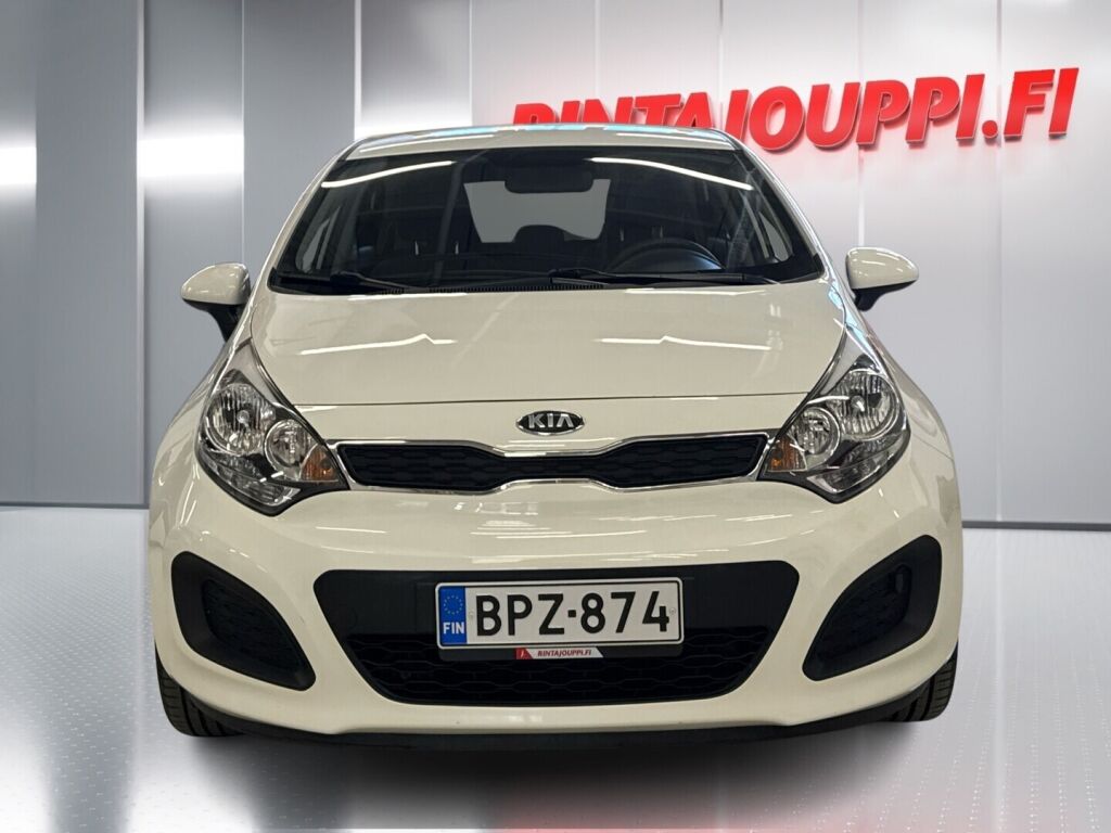 Kia Rio 2013 Valkoinen