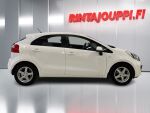 Kia Rio 2013 Valkoinen