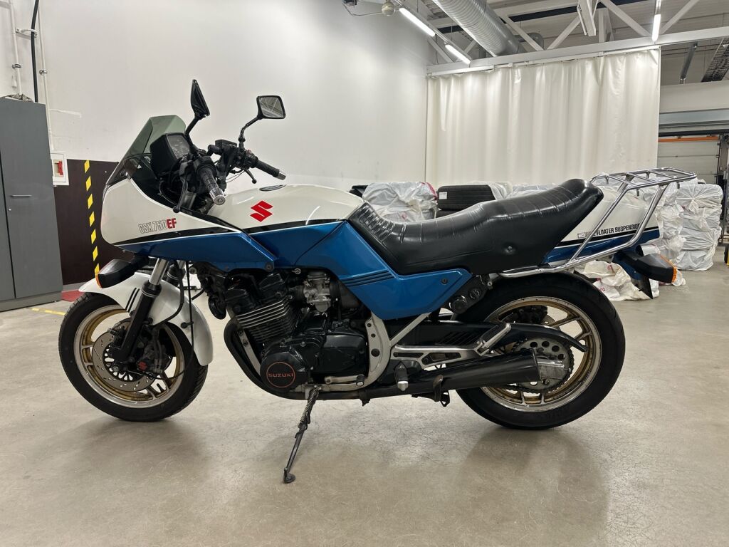 Suzuki GSX 1985 TJ V 92