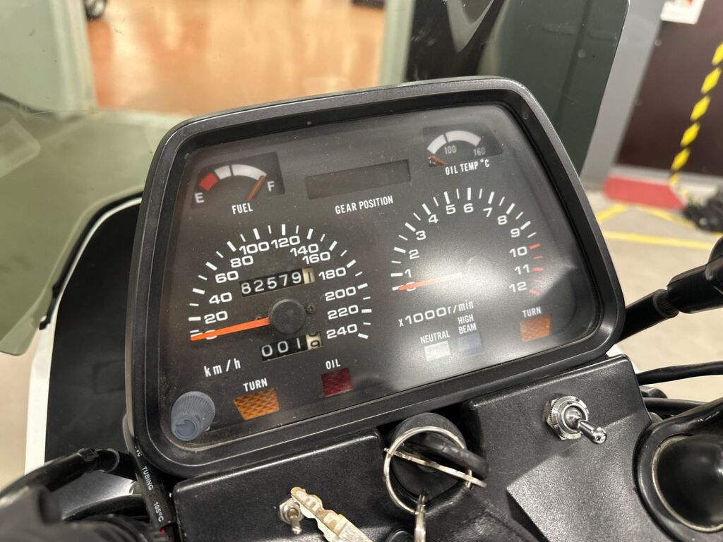 Suzuki GSX 1985 TJ V 92