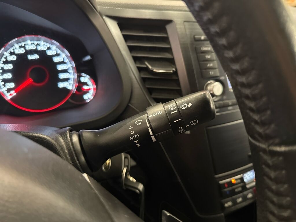 Subaru Outback 2013 Punainen