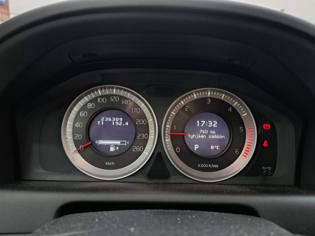 Volvo XC60 2013 Valkoinen