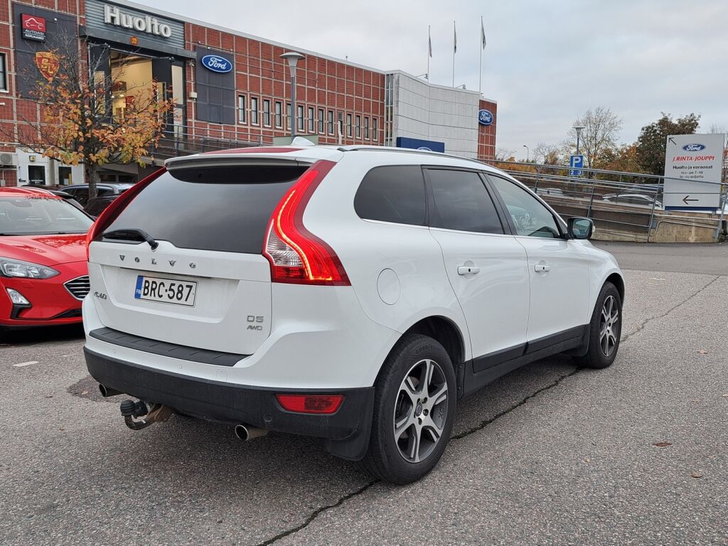 Volvo XC60 2013 Valkoinen